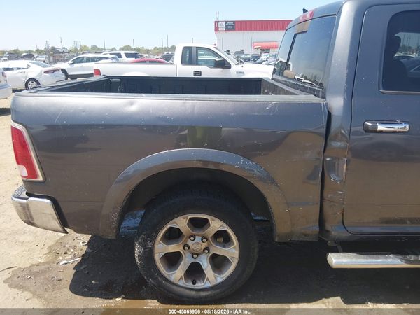 2017 RAM 1500 LARAMIE  4X4 5'7 BOX