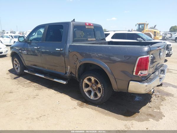 2017 RAM 1500 LARAMIE  4X4 5'7 BOX