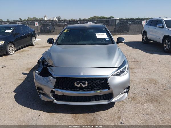 2017 INFINITI QX30 SPORT
