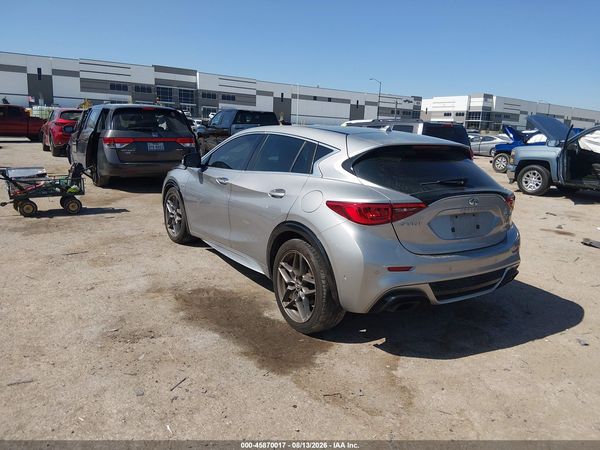 2017 INFINITI QX30 SPORT