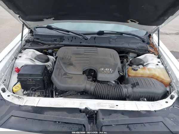 2014 DODGE CHALLENGER SXT