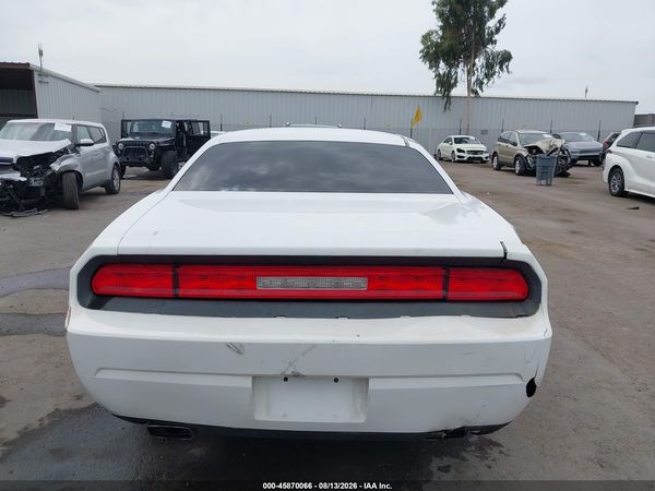 2014 DODGE CHALLENGER SXT