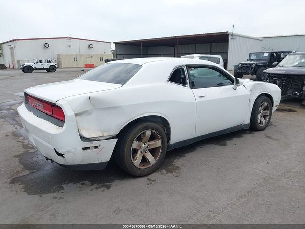 2014 DODGE CHALLENGER SXT