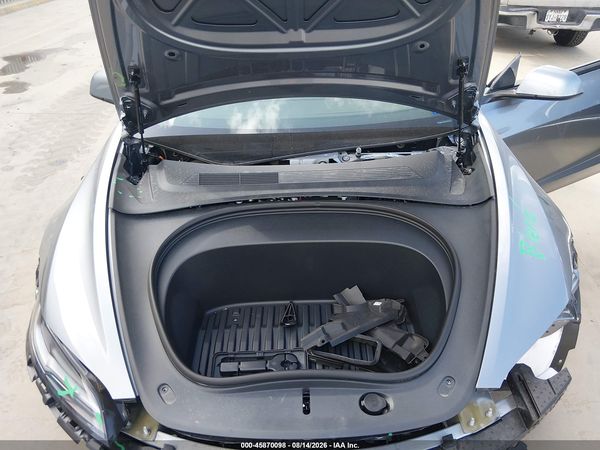 2026 TESLA MODEL 3