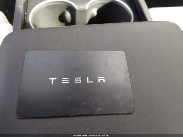 2026 TESLA MODEL 3