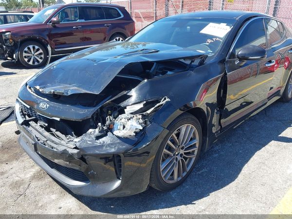 2018 KIA STINGER