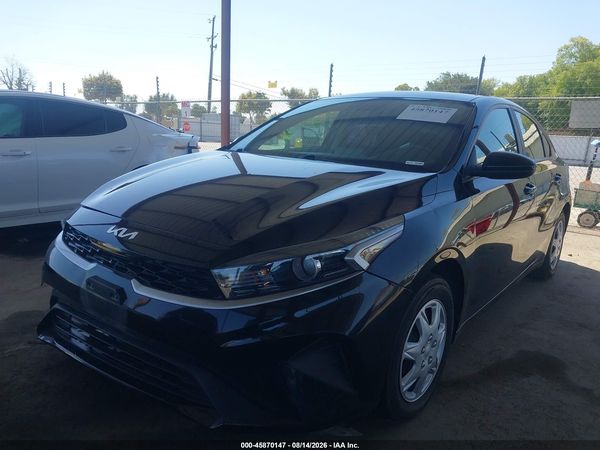 2023 KIA FORTE LX
