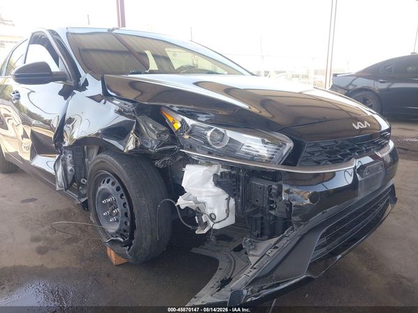 2023 KIA FORTE LX