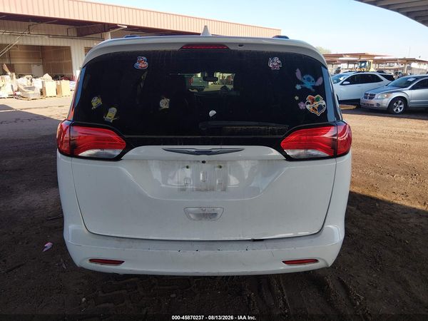 2020 CHRYSLER VOYAGER LXI