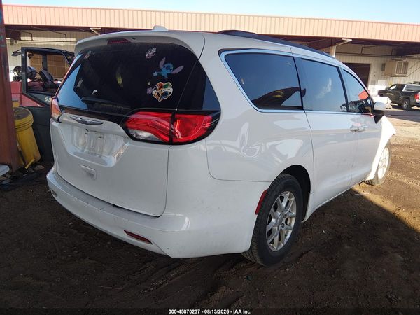 2020 CHRYSLER VOYAGER LXI