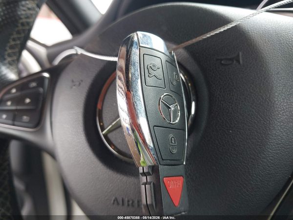 2016 MERCEDES-BENZ GLA 250 4MATIC