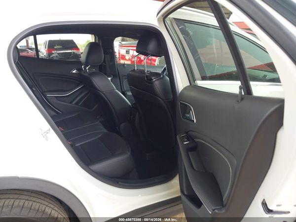 2016 MERCEDES-BENZ GLA 250 4MATIC