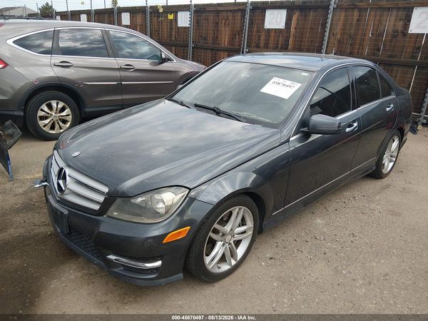 2013 MERCEDES-BENZ C 300 SPORT 4MATIC