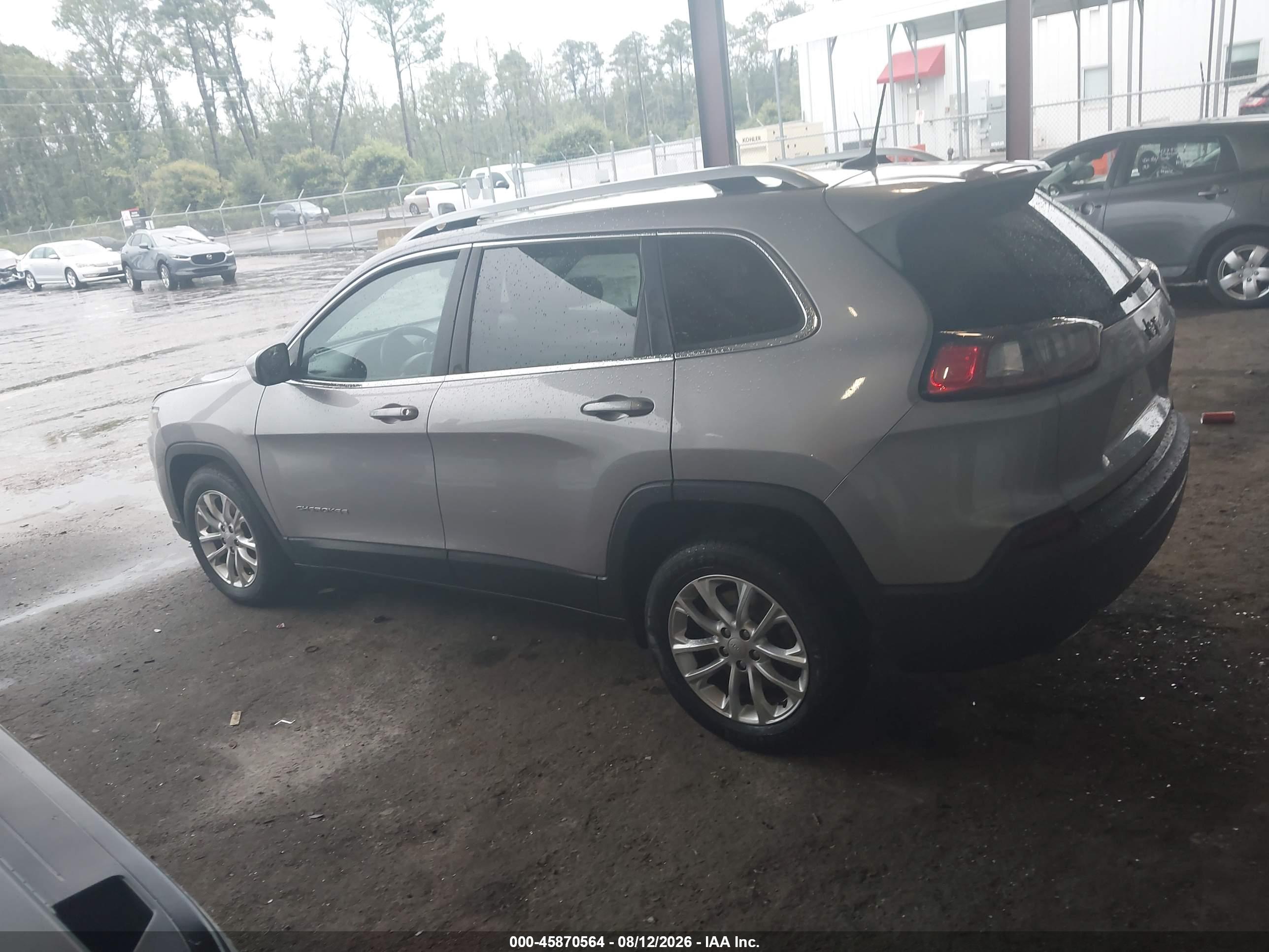 2019 JEEP CHEROKEE LATITUDE FWD