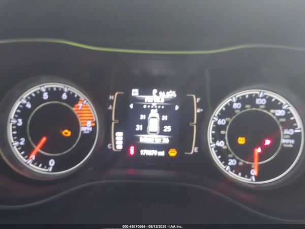 2019 JEEP CHEROKEE LATITUDE FWD