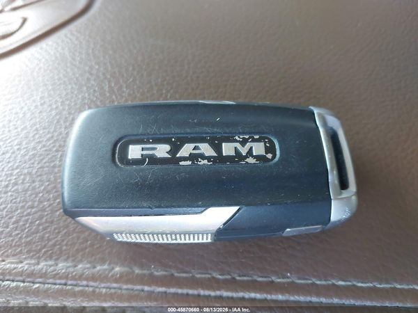 2019 RAM 1500 LARAMIE  4X2 5'7 BOX