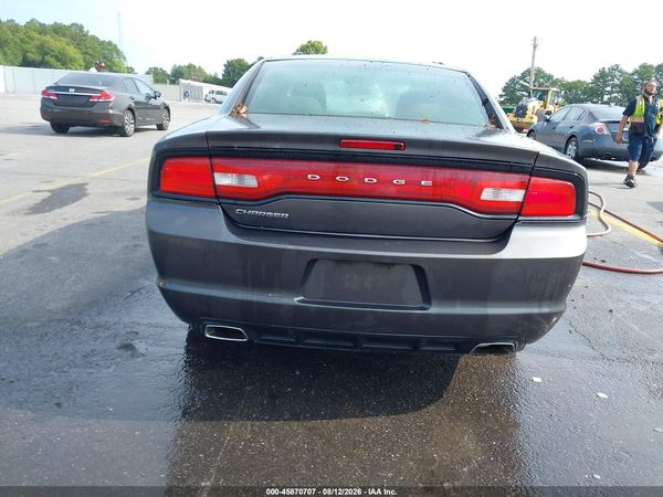 2014 DODGE CHARGER SE