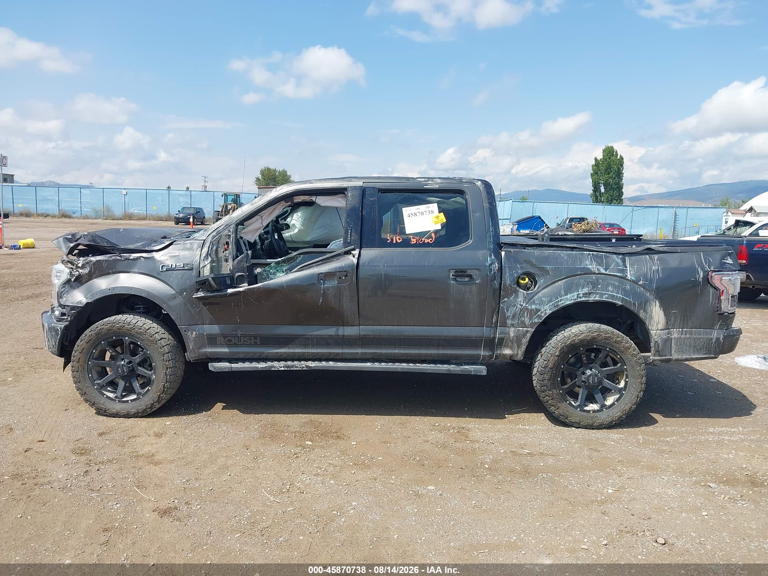 2017 FORD F-150 LARIAT
