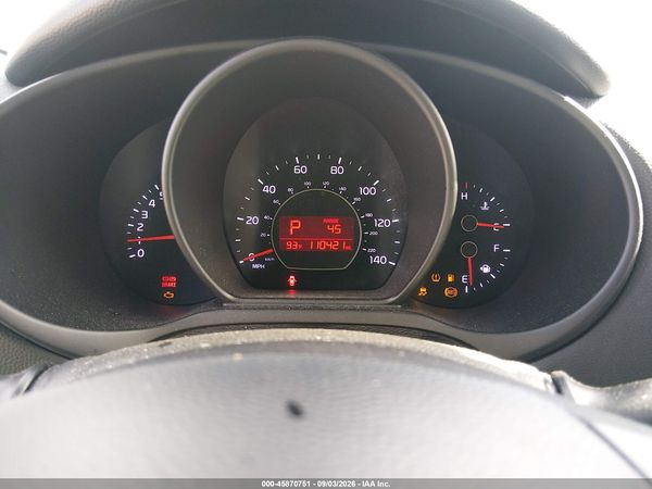 2016 KIA SOUL Plus — I7