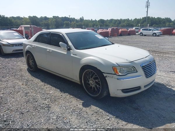 2012 CHRYSLER 300 Base/Limited