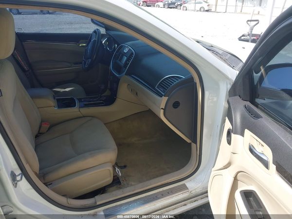 2012 CHRYSLER 300 Base/Limited