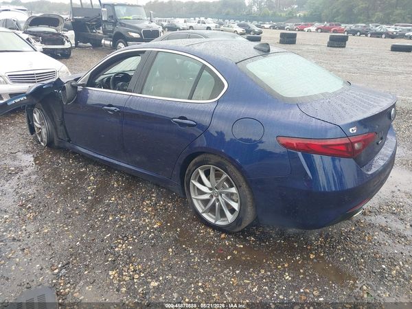 2017 ALFA ROMEO GIULIA AWD