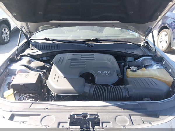 2017 CHRYSLER 300 LIMITED