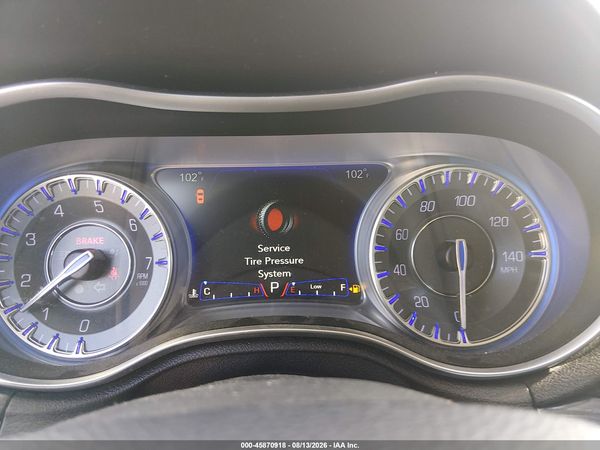 2017 CHRYSLER 300 LIMITED