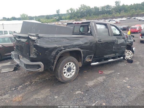 2024 CHEVROLET SILVERADO 2500HD 4WD  STANDARD BED LT — I4