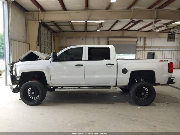 2017 CHEVROLET SILVERADO 1500 LT — I117