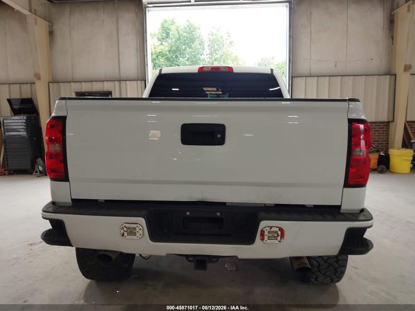 2017 CHEVROLET SILVERADO 1500 LT — I119