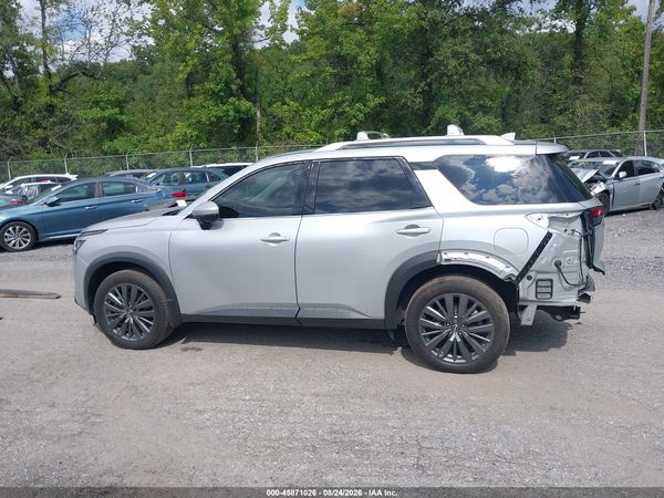 2023 NISSAN PATHFINDER SL 4WD — I117