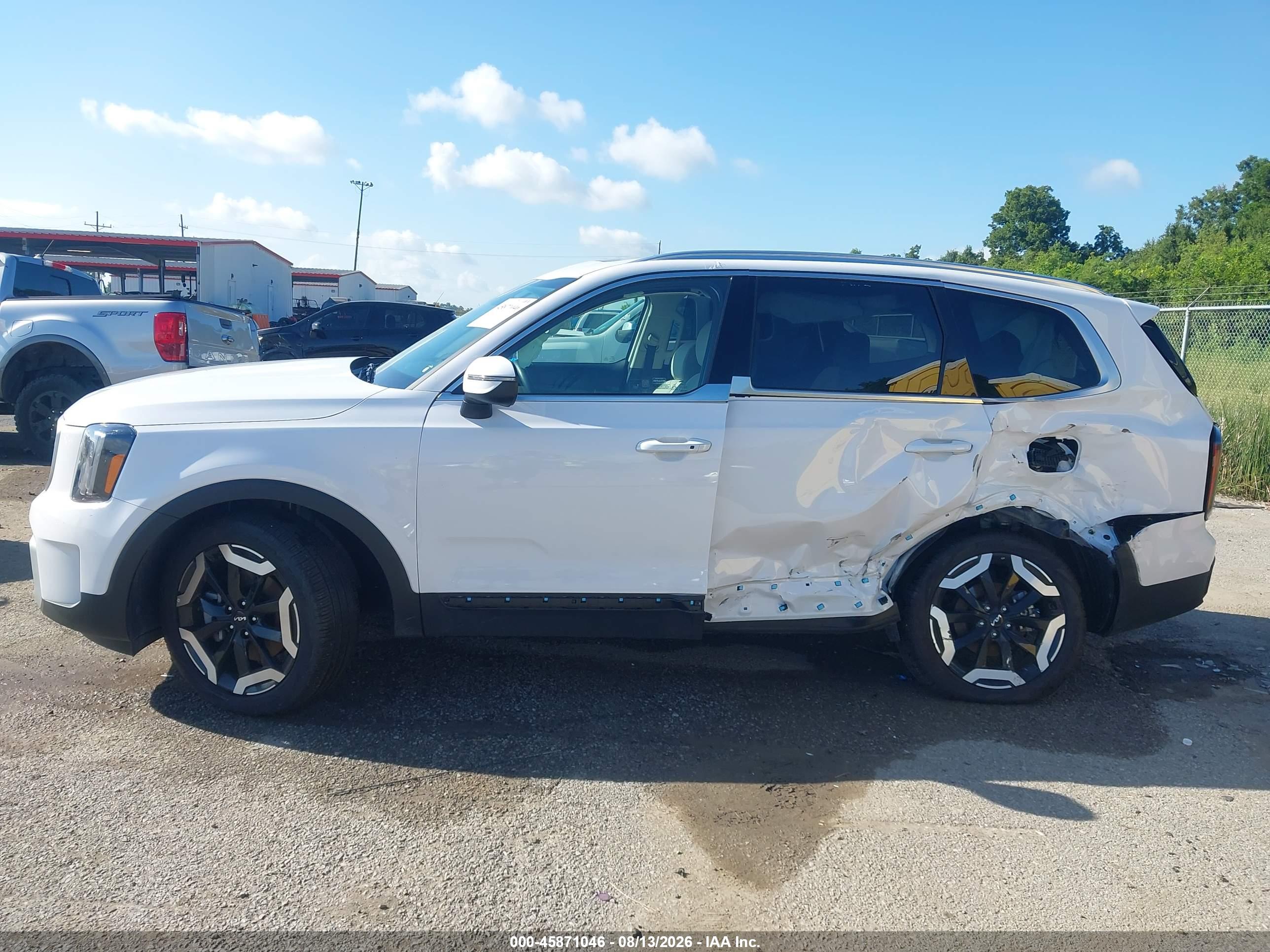 2025 KIA TELLURIDE EX