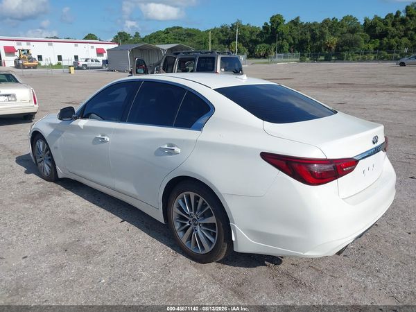 2020 INFINITI Q50 LUXE