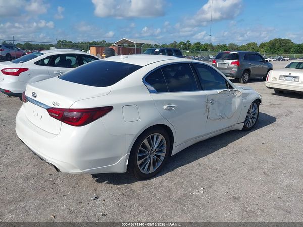 2020 INFINITI Q50 LUXE