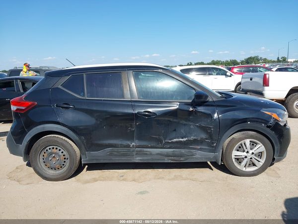 2019 NISSAN KICKS S