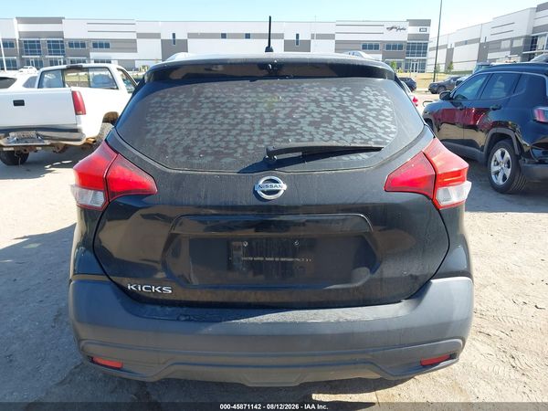 2019 NISSAN KICKS S