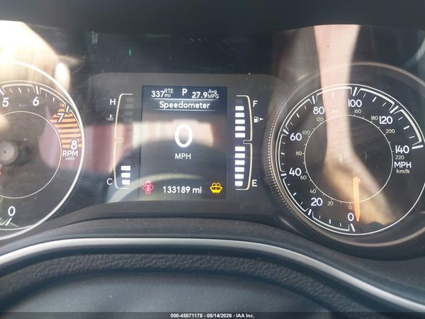 2019 JEEP CHEROKEE LATITUDE PLUS 4X4