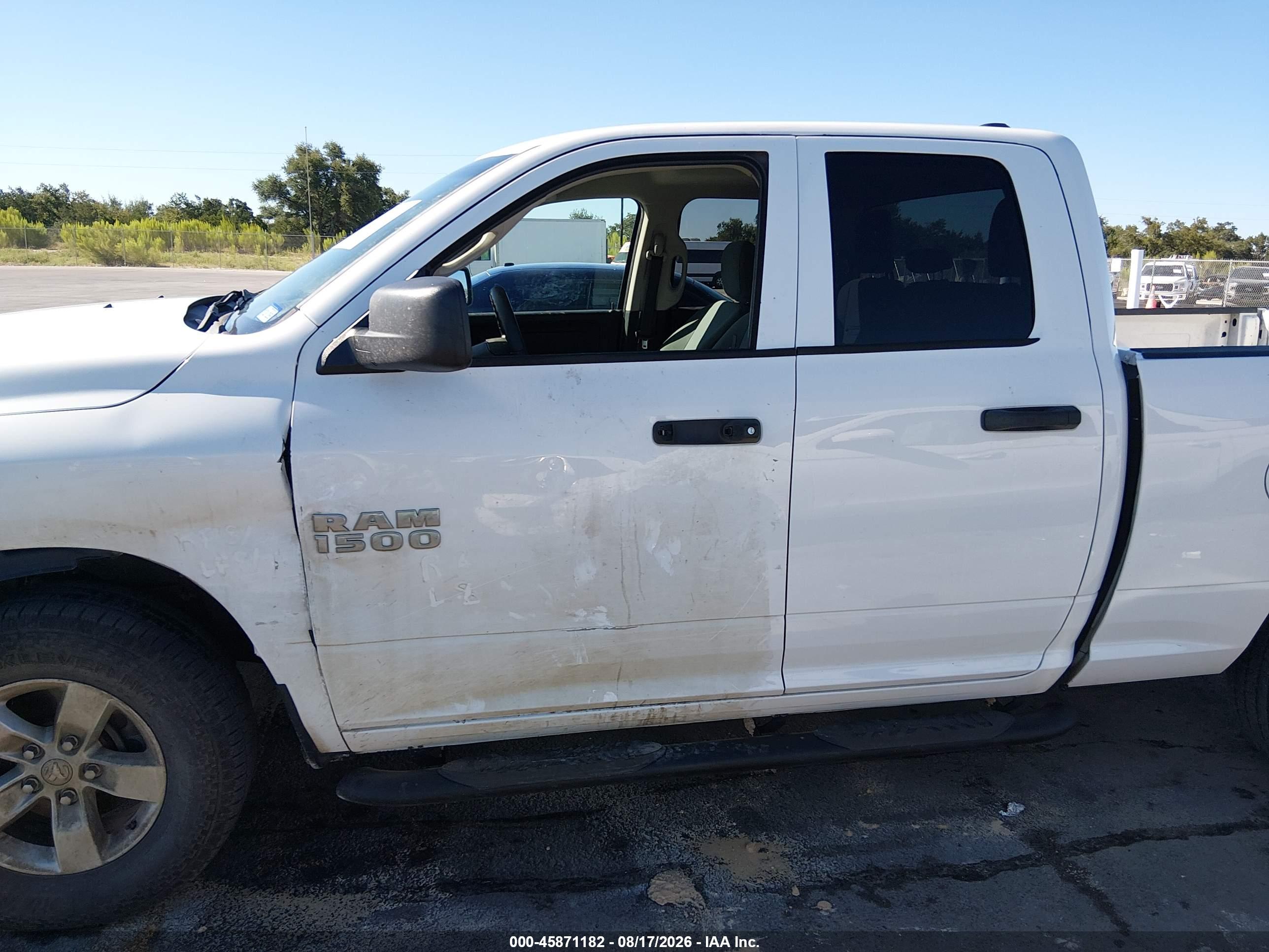 2018 RAM 1500 EXPRESS  4X2 6'4 BOX