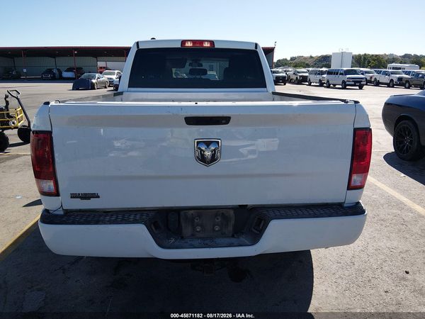 2018 RAM 1500 EXPRESS  4X2 6'4 BOX