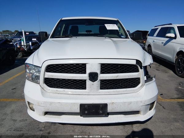 2018 RAM 1500 EXPRESS  4X2 6'4 BOX