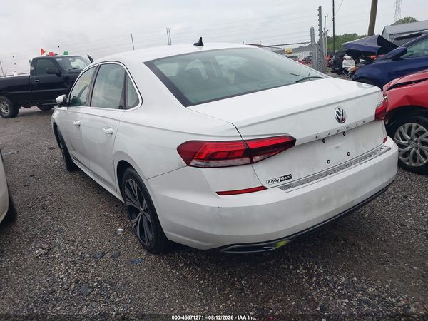2021 VOLKSWAGEN PASSAT 2.0T SE — I3