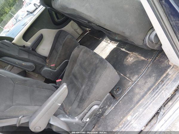 2015 DODGE GRAND CARAVAN SE — I8