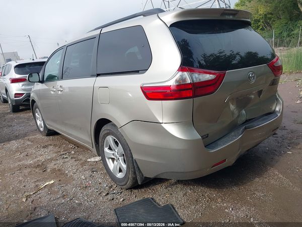 2017 TOYOTA SIENNA LE 8 PASSENGER — I3