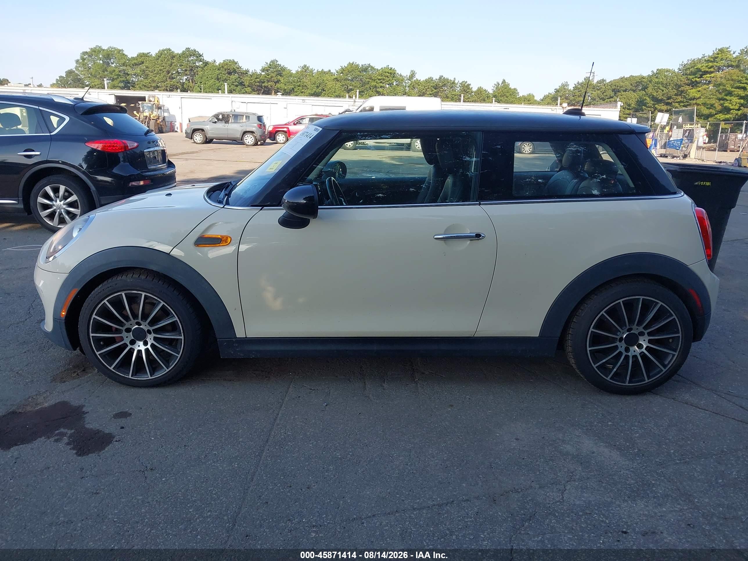 2017 MINI HARDTOP COOPER