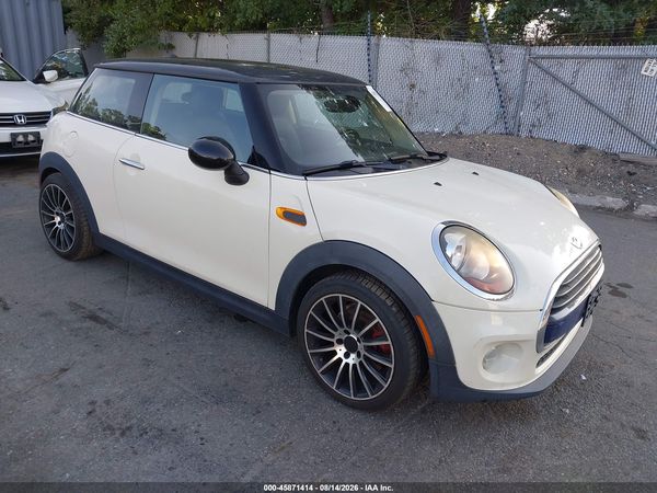 2017 MINI HARDTOP COOPER
