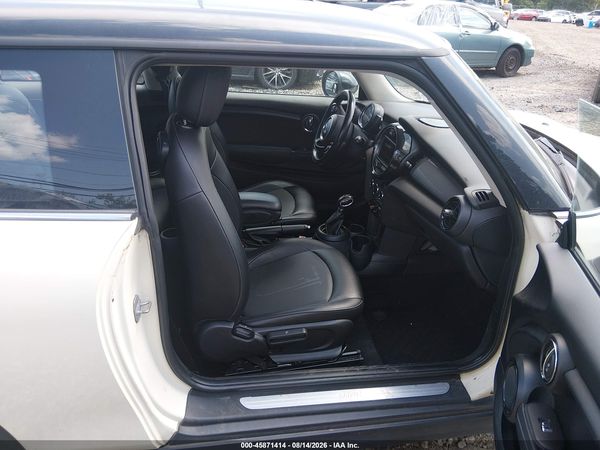 2017 MINI HARDTOP COOPER