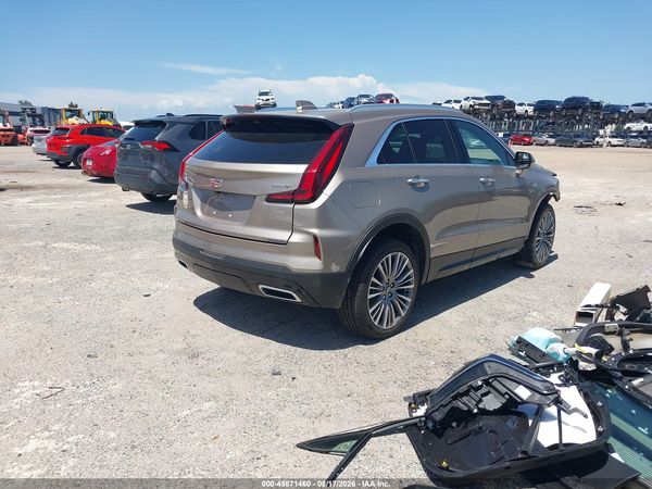 2025 CADILLAC XT4 FWD PREMIUM LUXURY