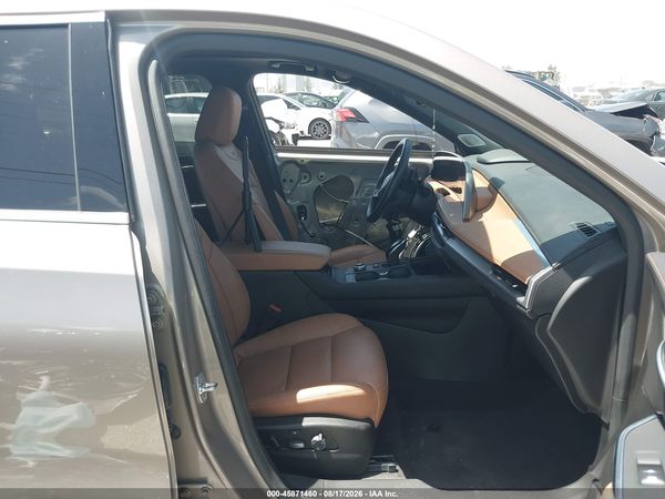 2025 CADILLAC XT4 FWD PREMIUM LUXURY