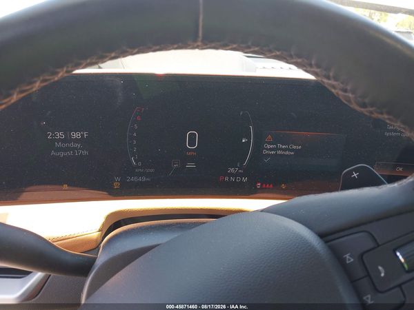 2025 CADILLAC XT4 FWD PREMIUM LUXURY